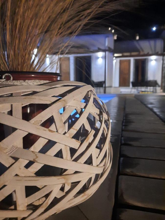 Terra White Seaview Pool Apartments & Suites Mykonos Town Екстер'єр фото