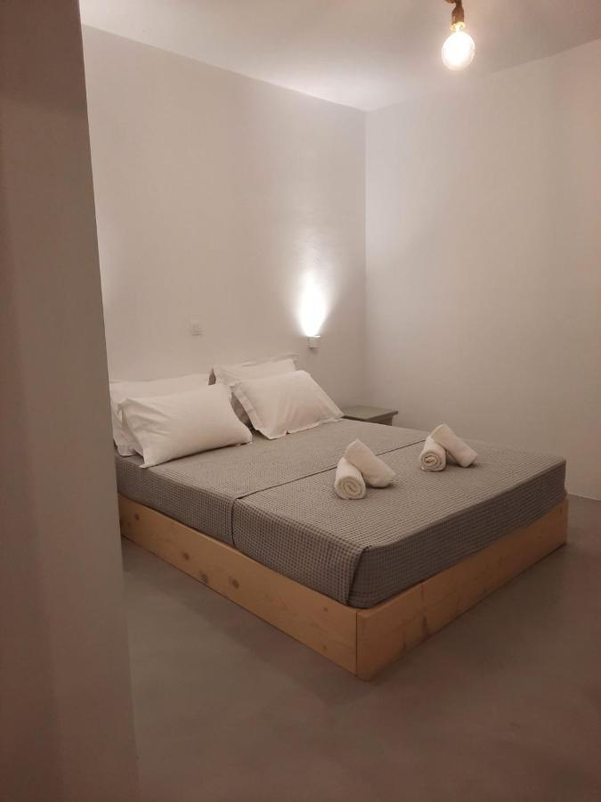 Terra White Seaview Pool Apartments & Suites Mykonos Town Екстер'єр фото