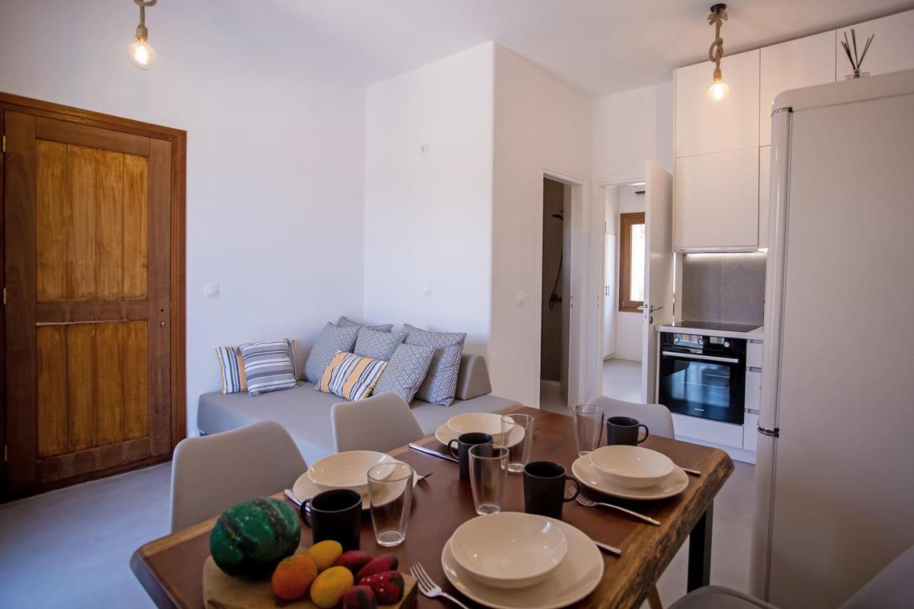 Terra White Seaview Pool Apartments & Suites Mykonos Town Екстер'єр фото